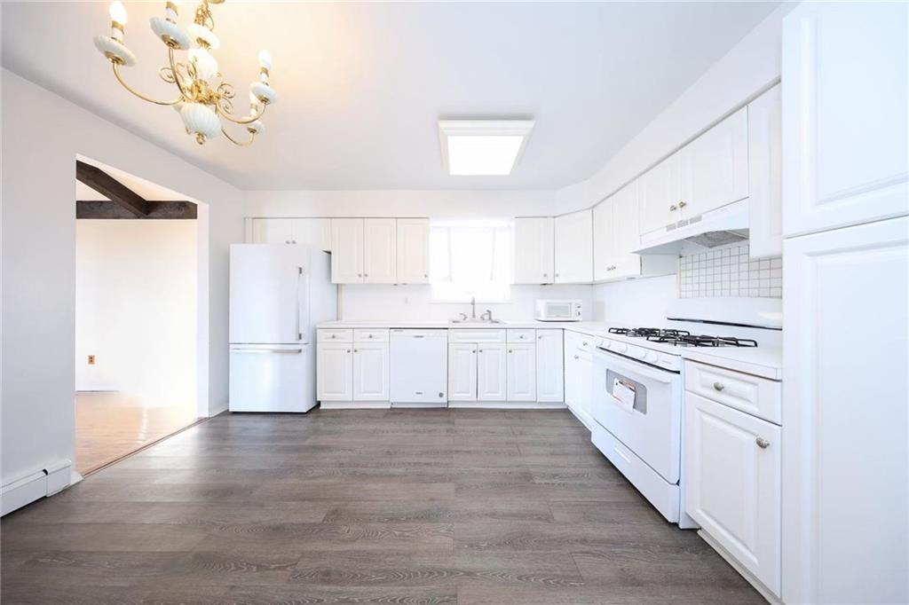 987 Hylan Boulevard, Staten  Island, New York, 10305 image 11