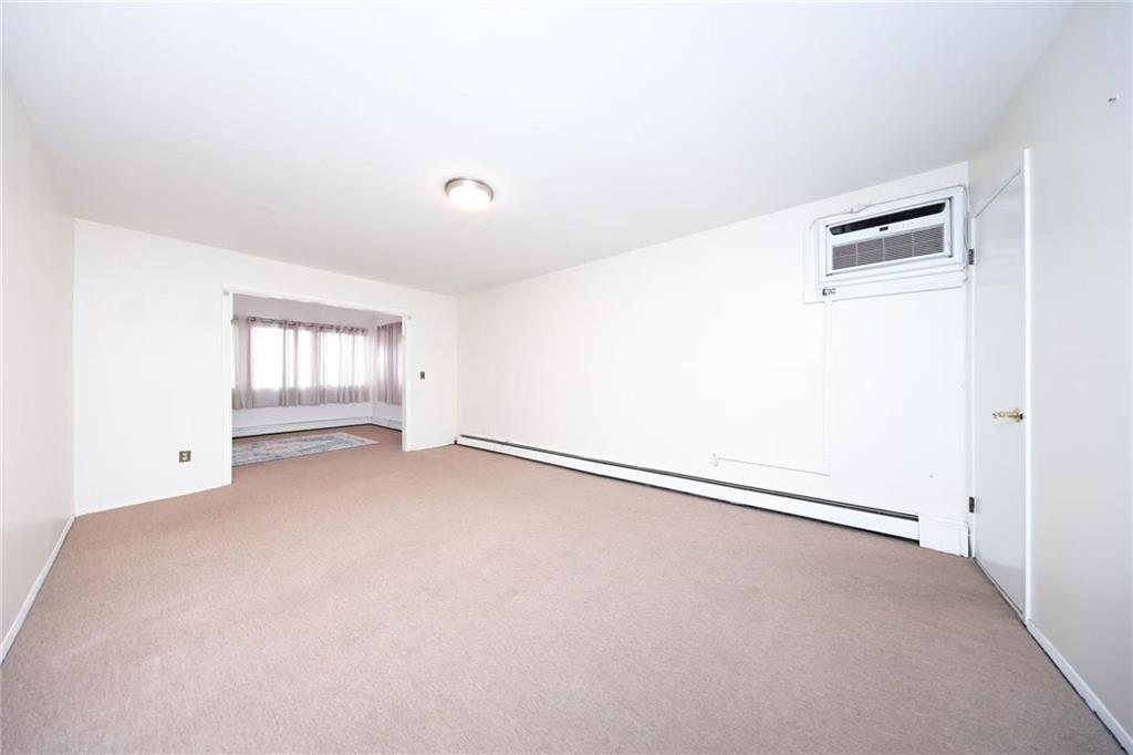 987 Hylan Boulevard, Staten  Island, New York, 10305 image 18