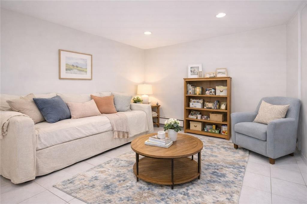 987 Hylan Boulevard, Staten  Island, New York, 10305 image 25