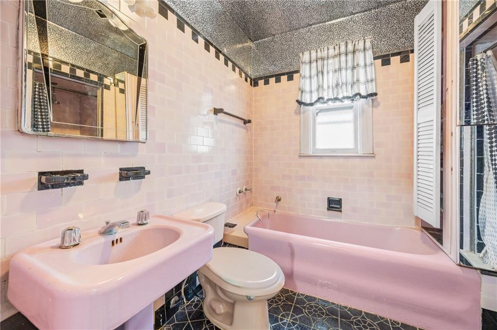 1551 East 29th Street, Brooklyn, New York, 11229 image 16