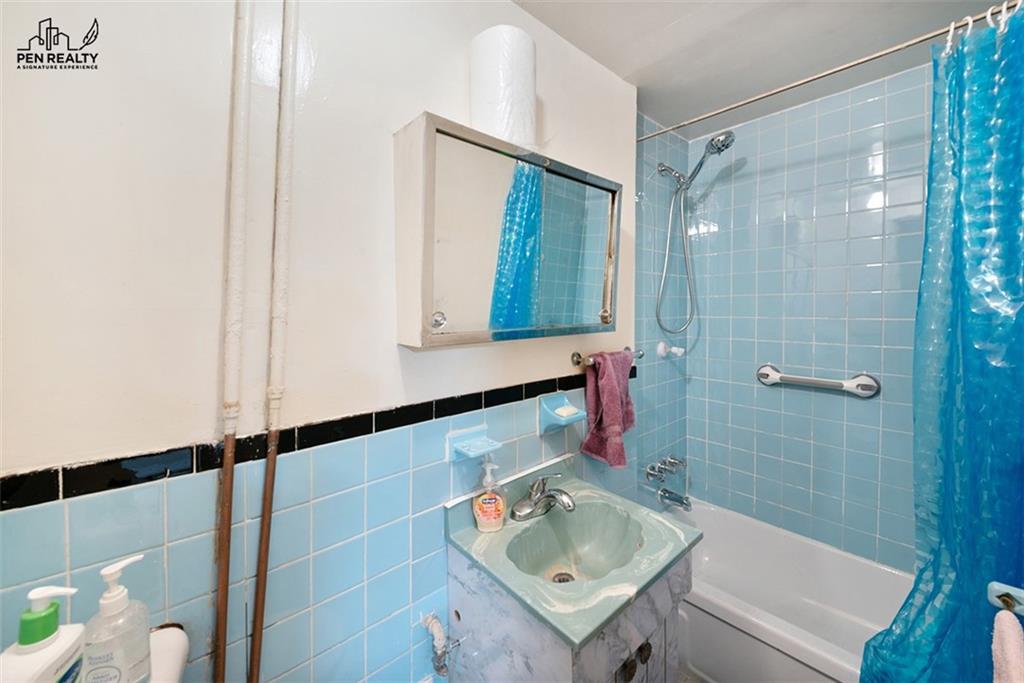 335 Bay Ridge Parkway, Brooklyn, New York, 11209 image 15