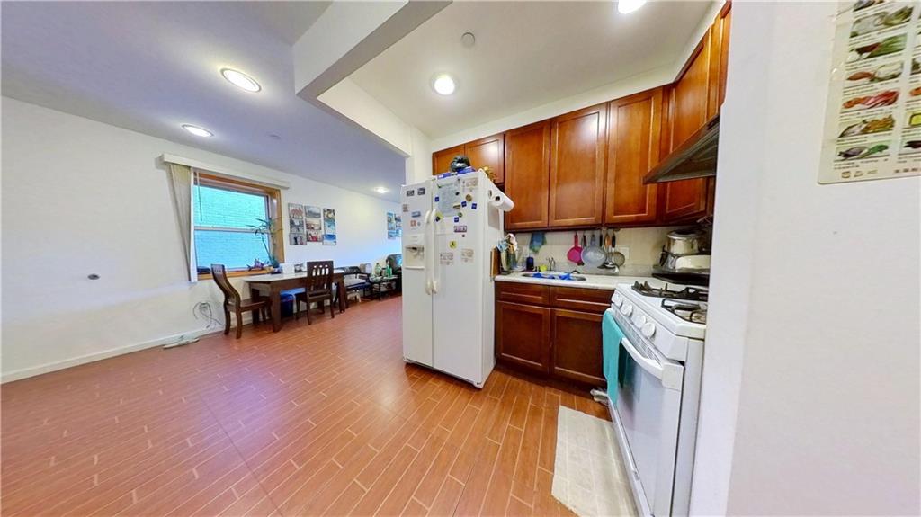 140 Avenue O 2RR, Brooklyn, New York, 11204 image 11