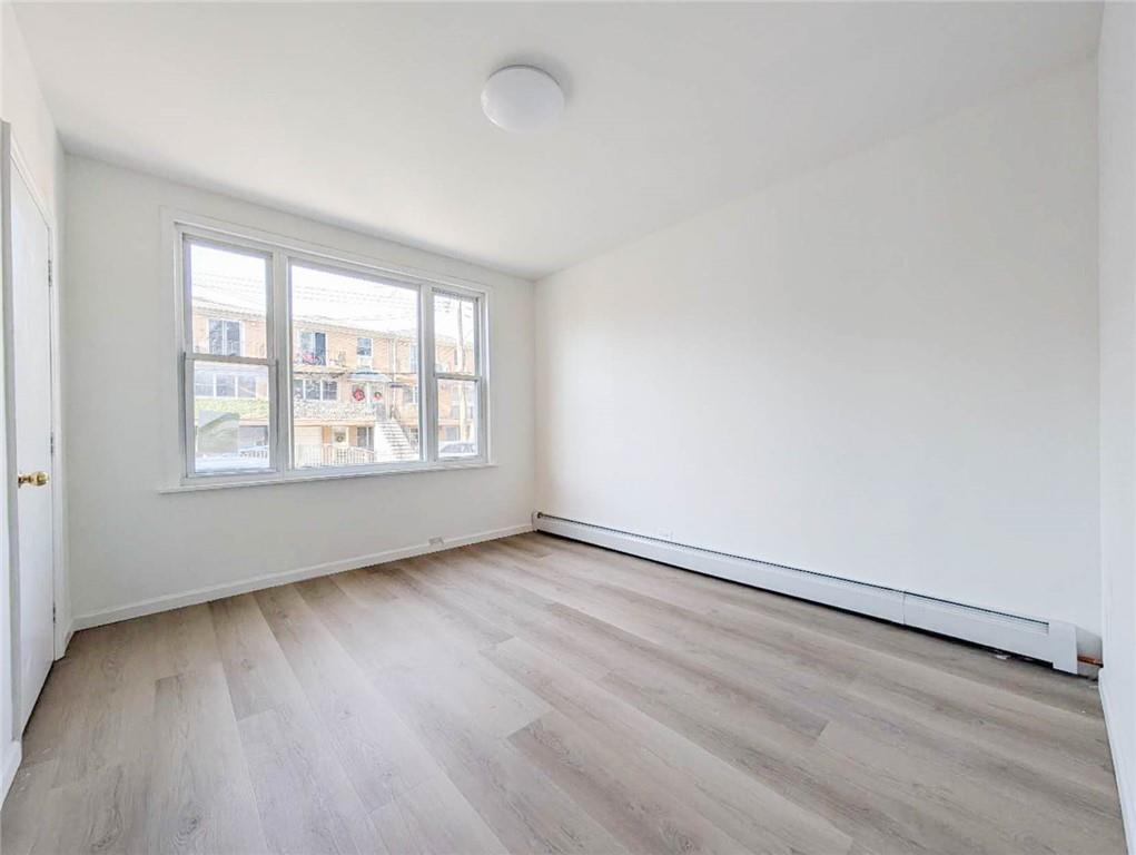 2437 East 15th Street Image 5