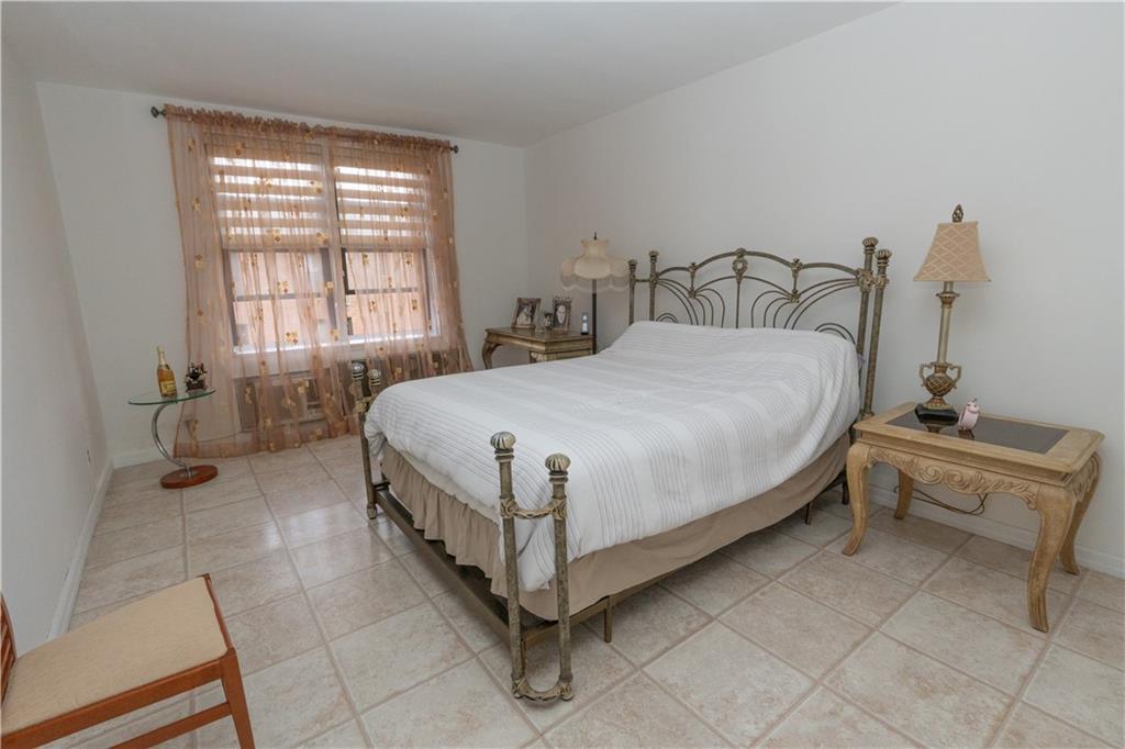 1213 Avenue Z F4 Image 5