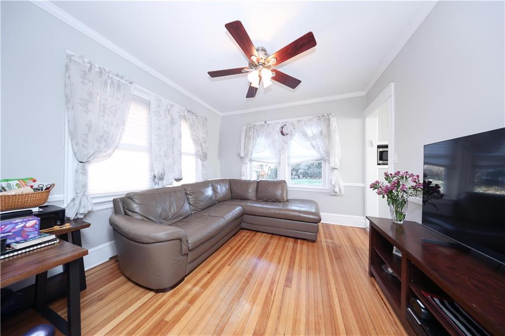 46 Oakdale Street, Staten  Island, New York, 10308 image 8