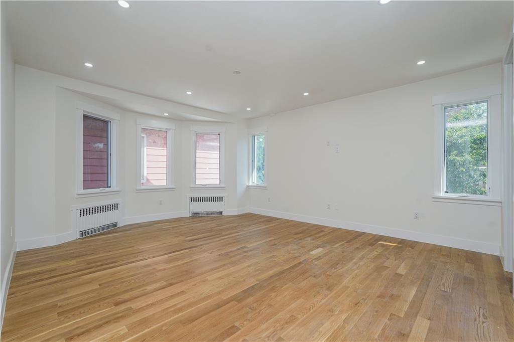 1753 East 21st Street, Brooklyn, New York, 11229 image 19