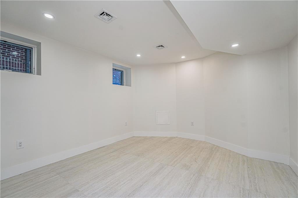 1753 East 21st Street, Brooklyn, New York, 11229 image 28