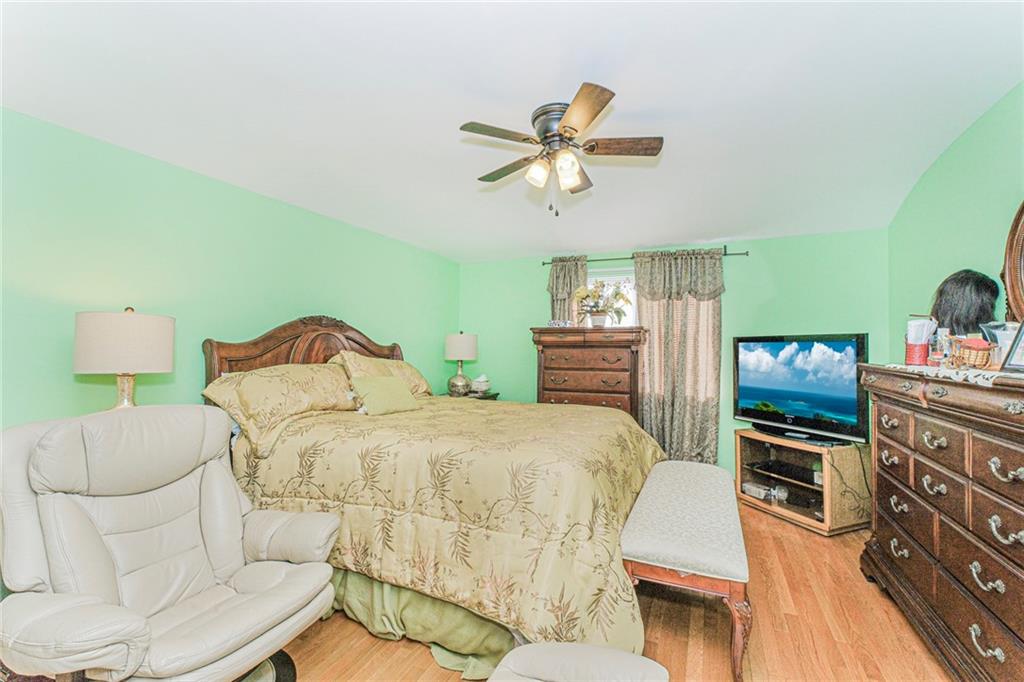 60 Northfield Court, Staten  Island, New York, 10303 image 26