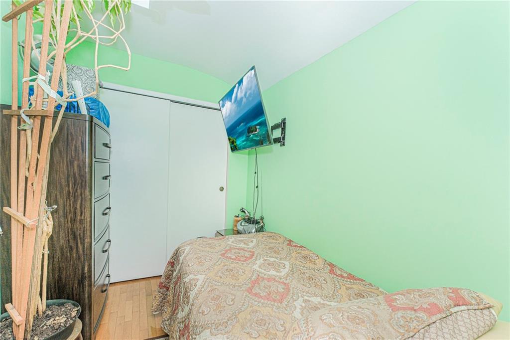 60 Northfield Court, Staten  Island, New York, 10303 image 8