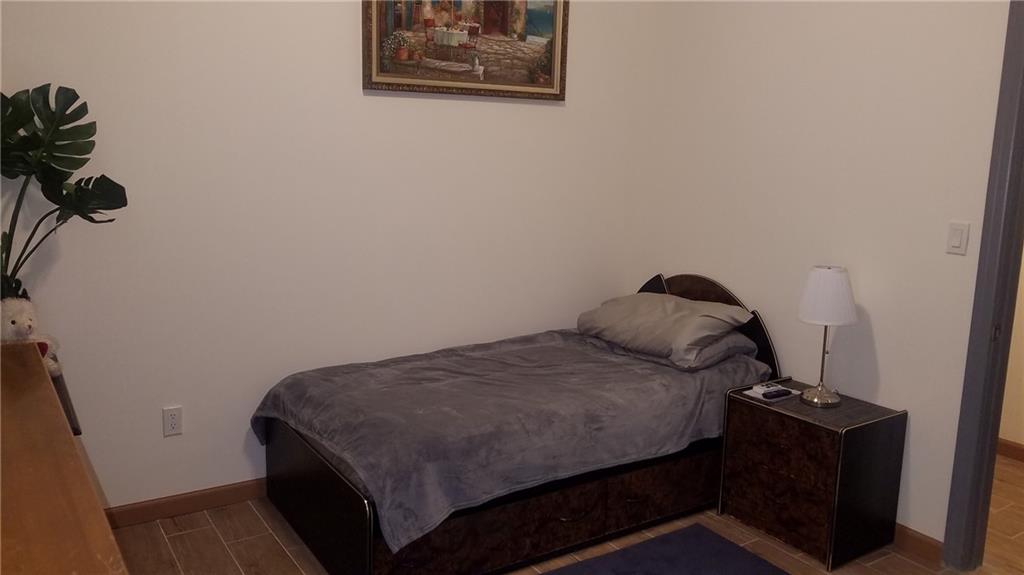 92 Brighton 11th Street Image 3