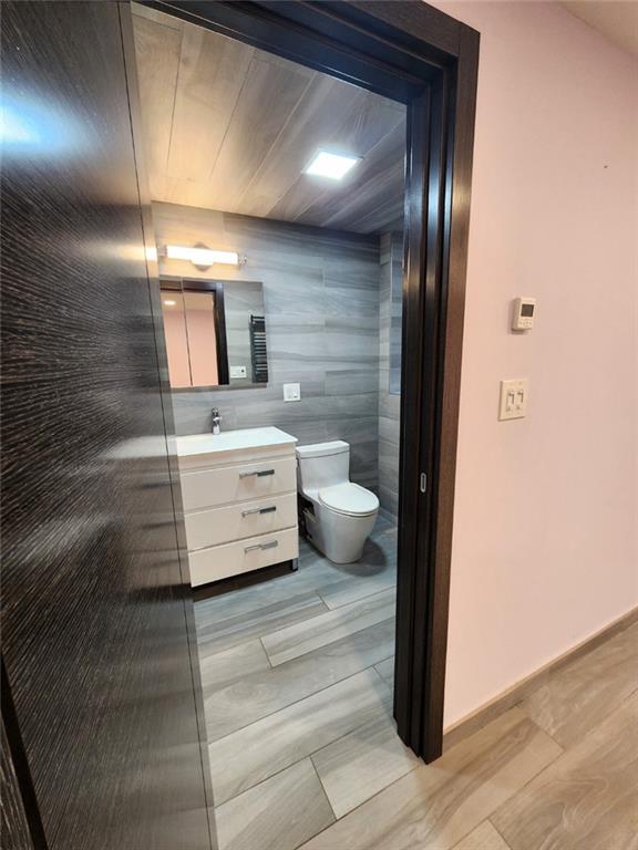 2229 East 26th Street, Brooklyn, New York, 11229 image 40