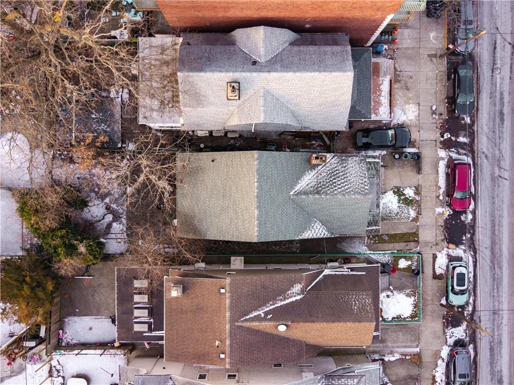 1466 East 14th Street Image 4