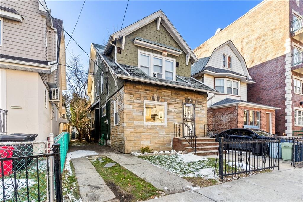 1466 East 14th Street Image 5