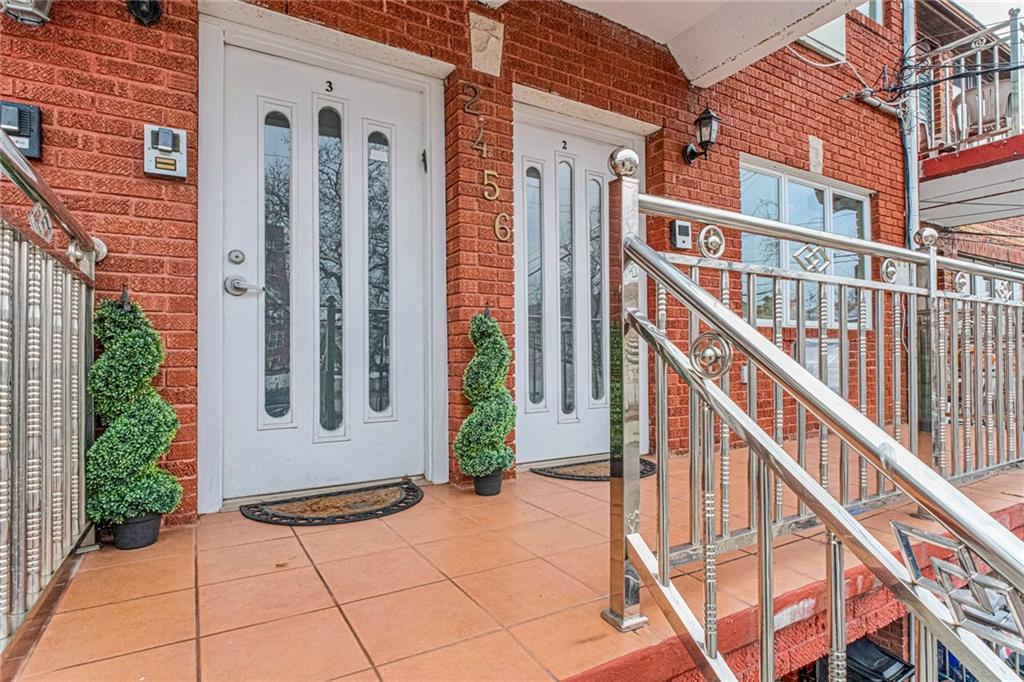 2456 West 2nd Street Image 3