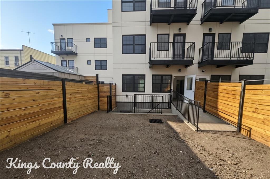 933 Brooklyn Avenue, Brooklyn, New York, 11203 image 28