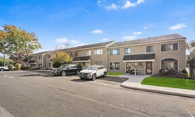 28 Berry Court, Staten  Island, New York, 10309