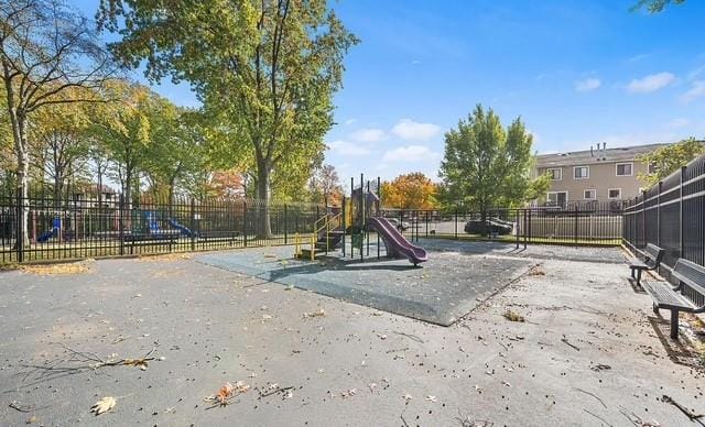 28 Berry Court, Staten  Island, New York, 10309 image 24