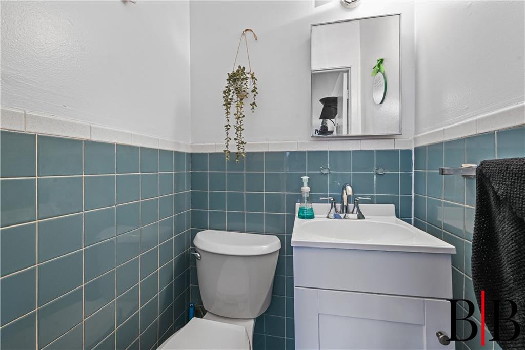 180 Beach 118th Street, Rockaway Park, New York, 11694 image 12