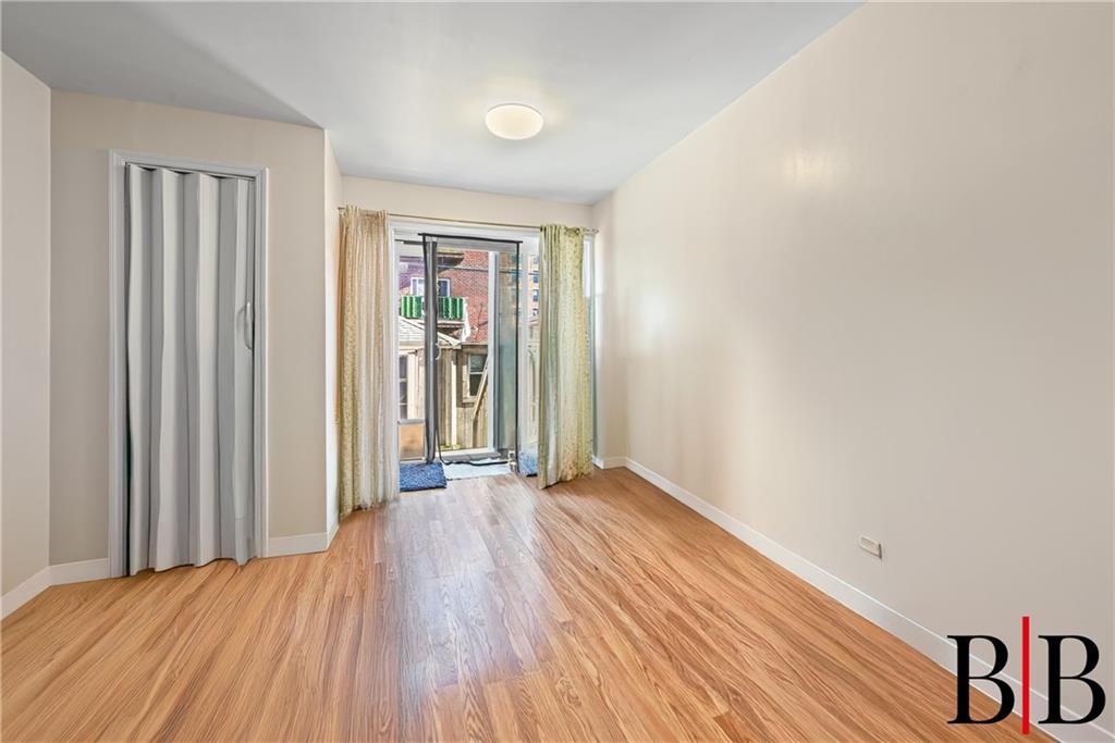 180 Beach 118th Street, Rockaway Park, New York, 11694 image 25