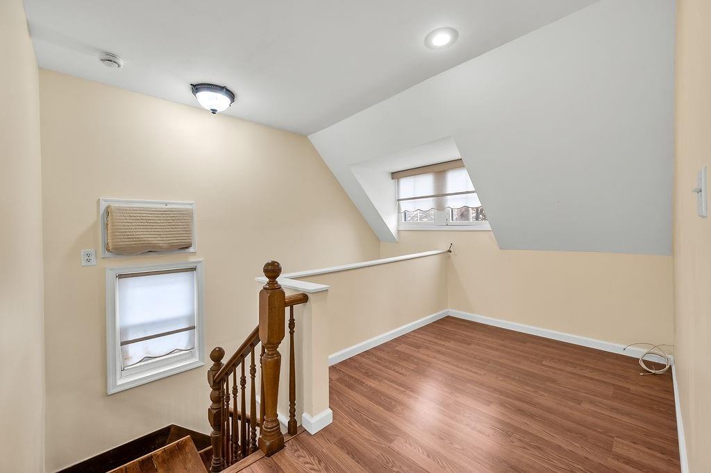 5272 Arthur Kill Road, Staten  Island, New York, 10307 image 17