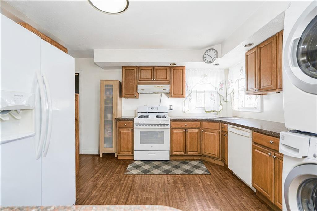 44 Finley Avenue, Staten  Island, New York, 10306 image 7