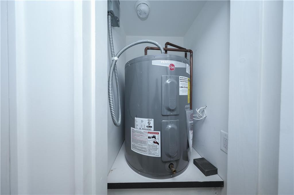 32 Lincoln Terrace, Brooklyn, New York, 11235 image 15