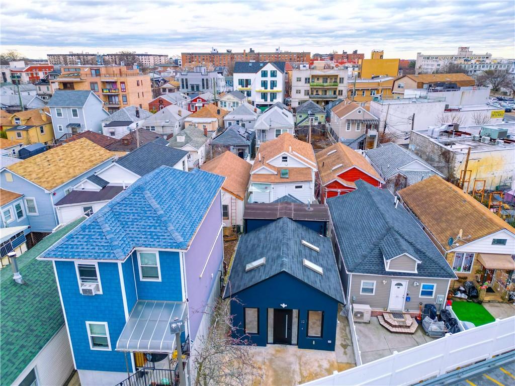 32 Lincoln Terrace, Brooklyn, New York, 11235 image 20