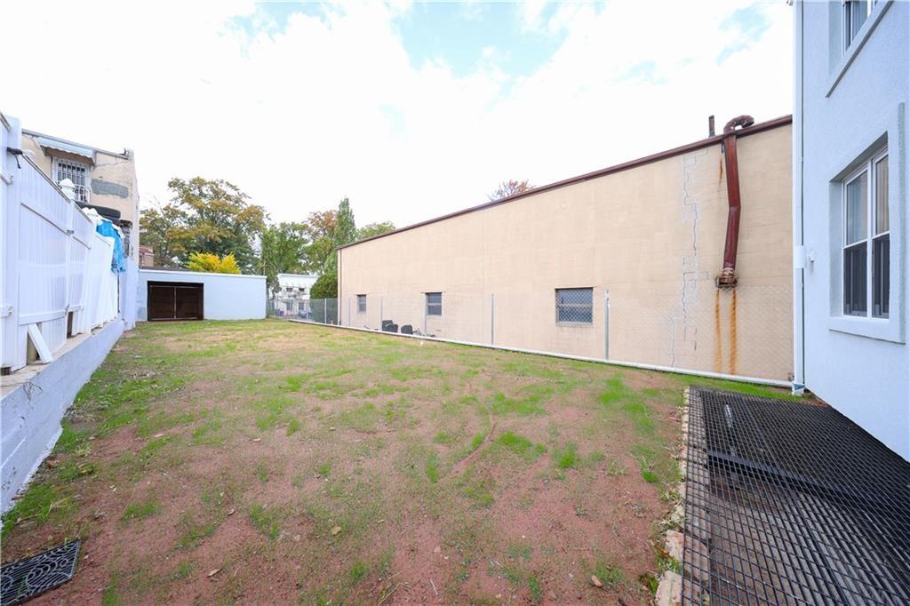 189 Saint Marys Avenue, Staten  Island, New York, 10305 image 33