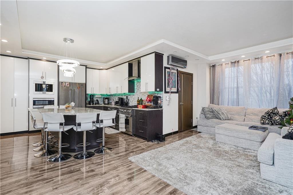 45 Oceana Drive 4G Image 4