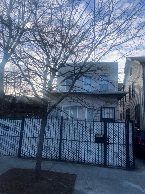 756 Linwood Street Image 1