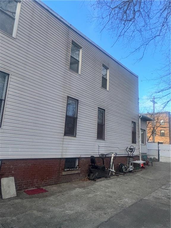 756 Linwood Street Image 4