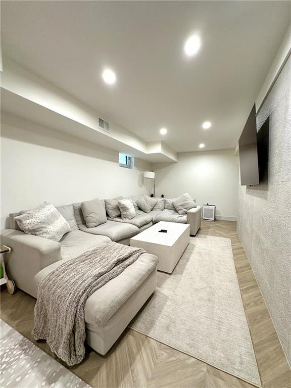 33 Gower Street, Staten  Island, New York, 10314 image 12