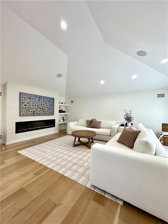 33 Gower Street, Staten  Island, New York, 10314 image 41