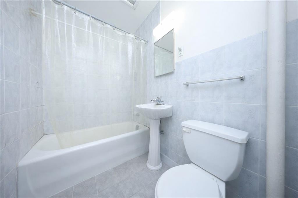 1953 East 28th Street, Brooklyn, New York, 11229 image 21