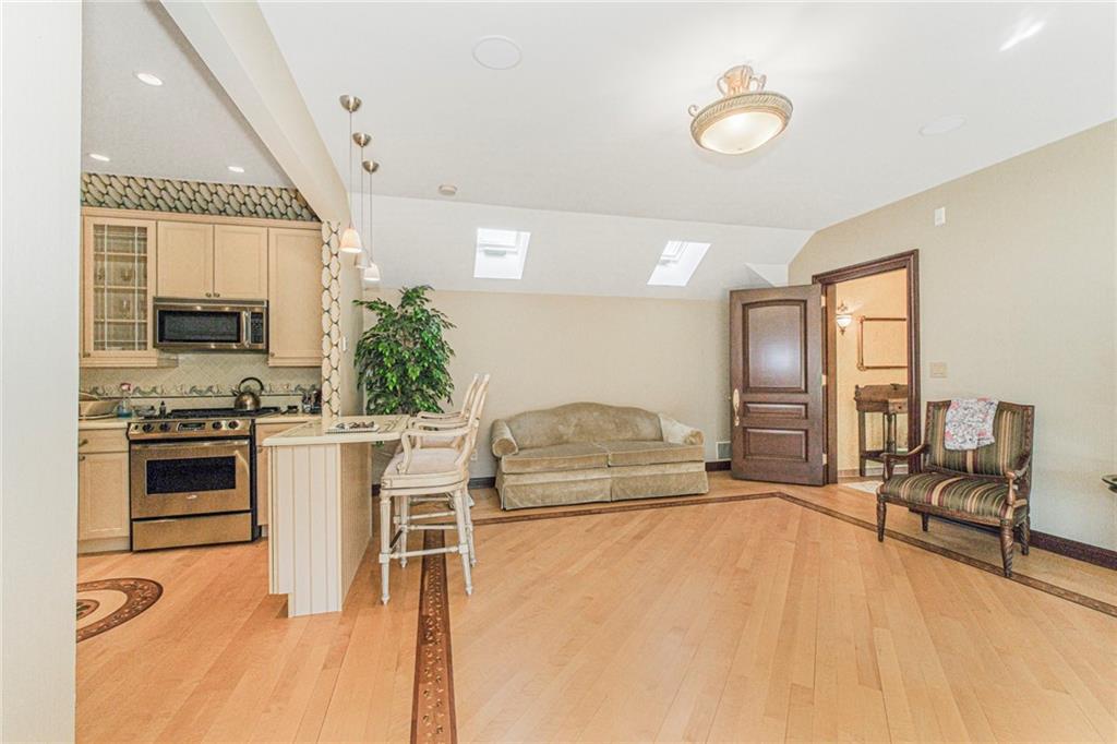 50 Wakefield Road, Staten  Island, New York, 10312 image 16