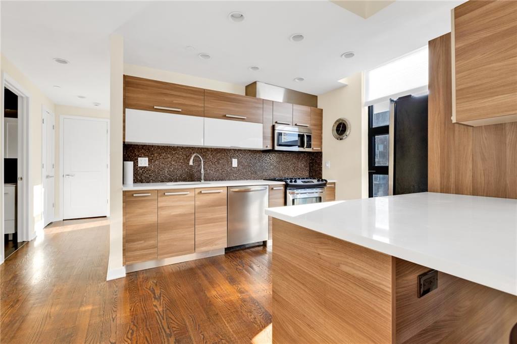 2833 Ocean Parkway B5 Image 3