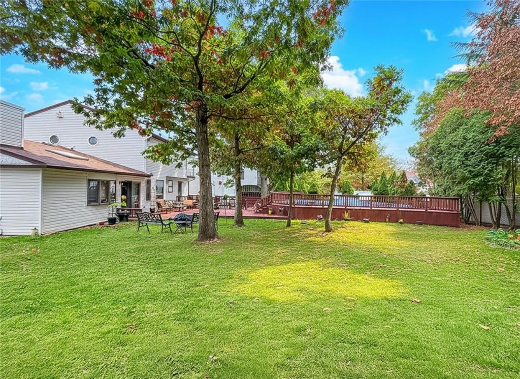 282 Boscombe Avenue, Staten  Island, New York, 10309 image 30