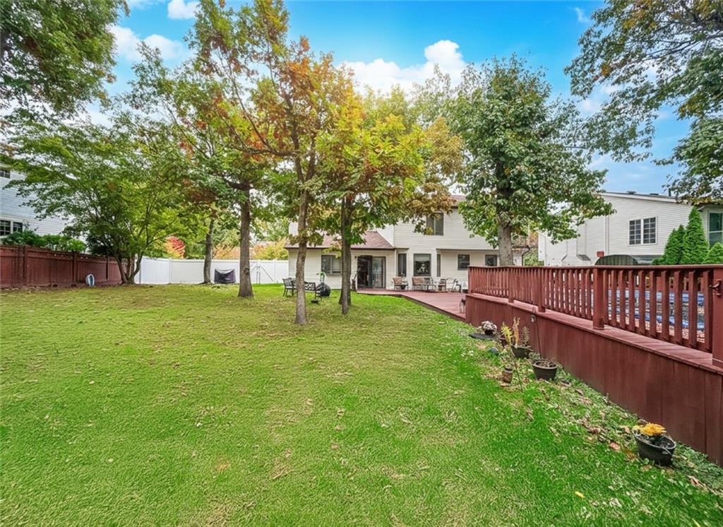 282 Boscombe Avenue, Staten  Island, New York, 10309 image 31