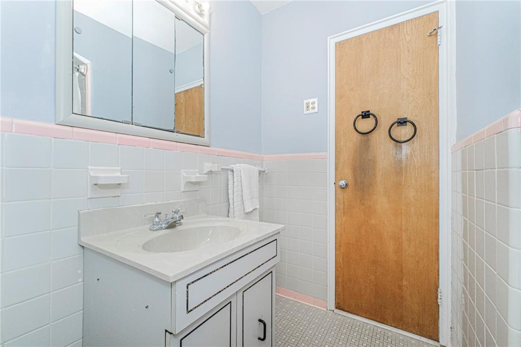 36 Albert Street, Staten  Island, New York, 10301 image 24