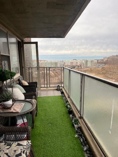 971 Jerome Street 5J Image 4