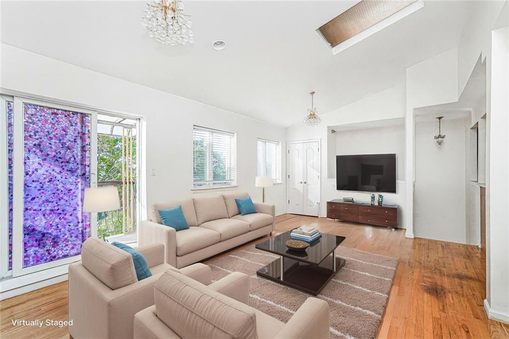 3107 Emmons Avenue C2 Image 2