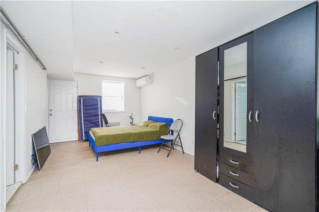 716 Desmond Court, Brooklyn, New York, 11235 image 19