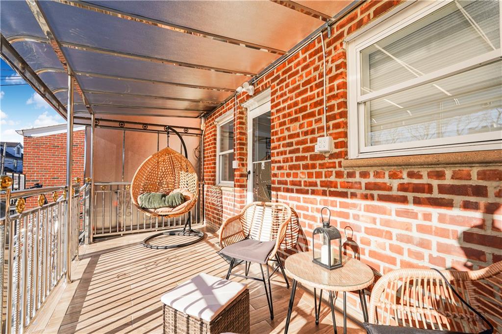 716 Desmond Court Image 3