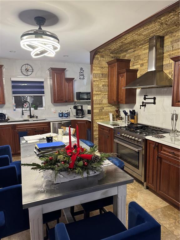 386 Page Avenue Image 4