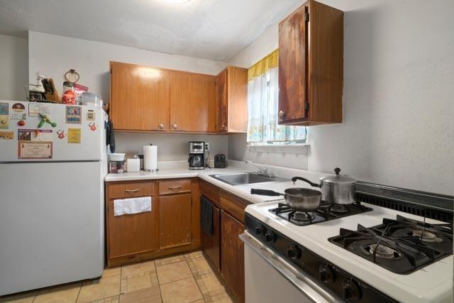 576 Barbey Street Image 5