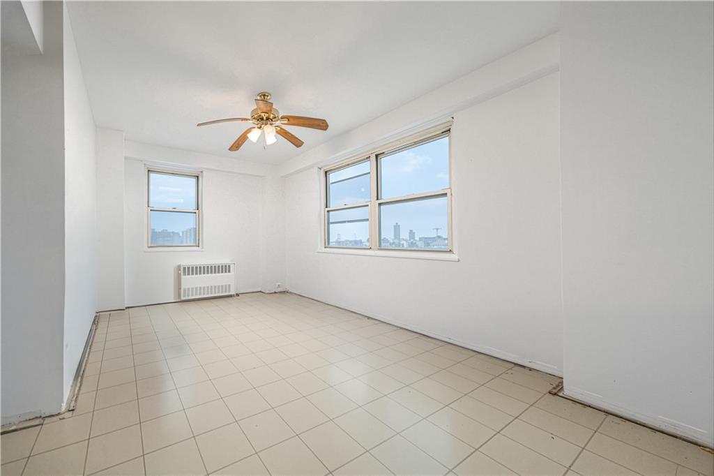 2475 West 16th Street 7C Image 4