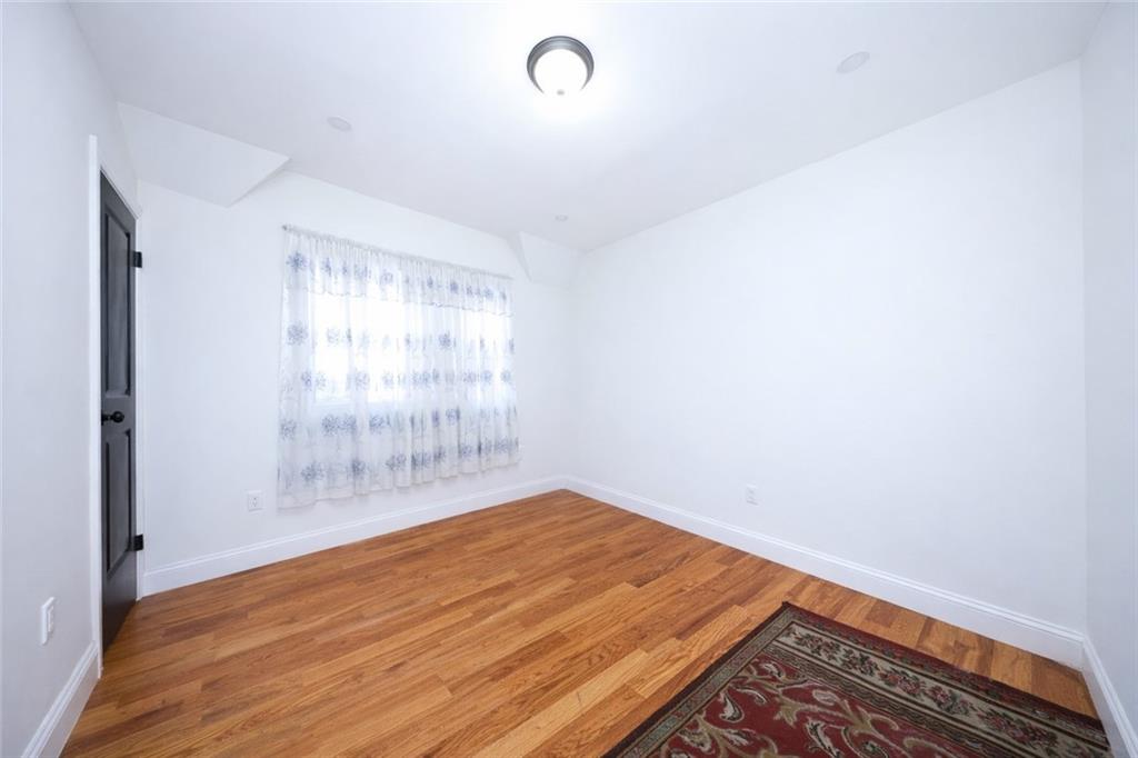 442 East 43rd Street Image 4