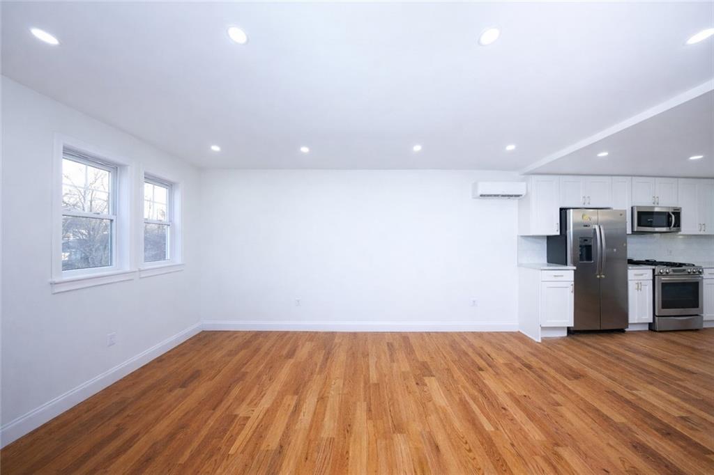 442 East 43rd Street Image 5