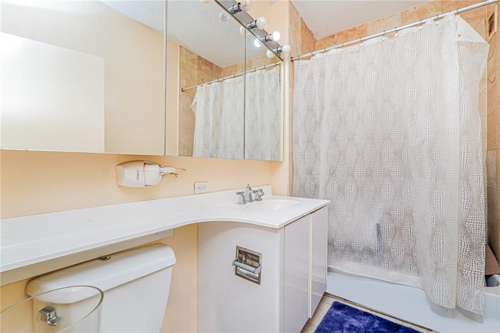 60 Oceana Drive 4I, Brooklyn, New York, 11235 image 6