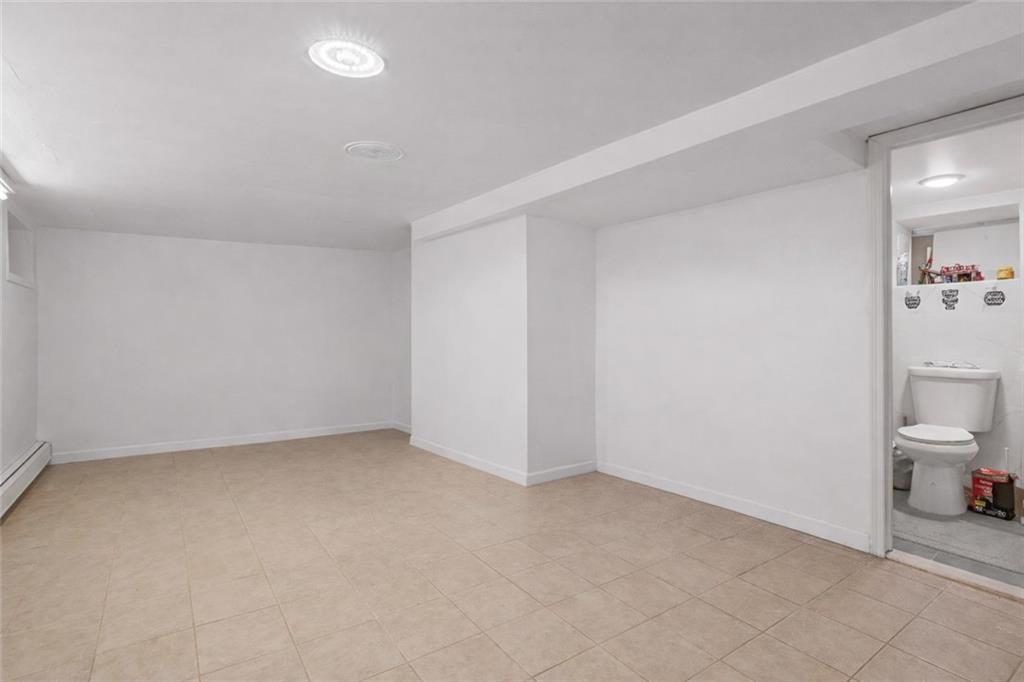 883 Manor Road, Staten  Island, New York, 10314 image 24